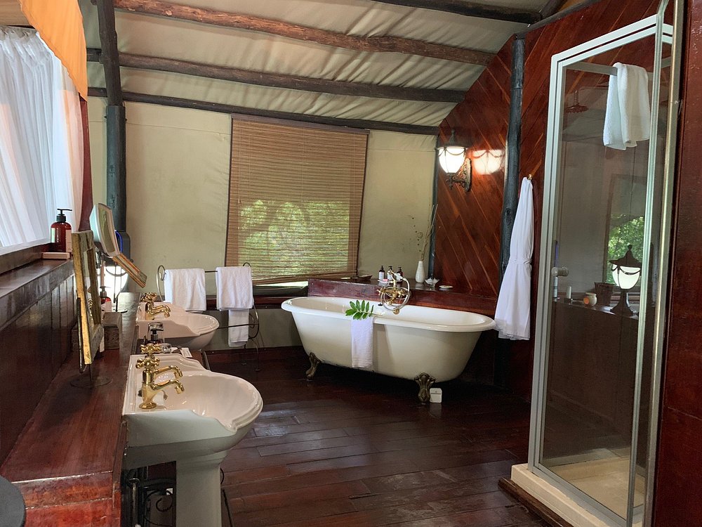 Islands of Siankaba Lodge - Image 4