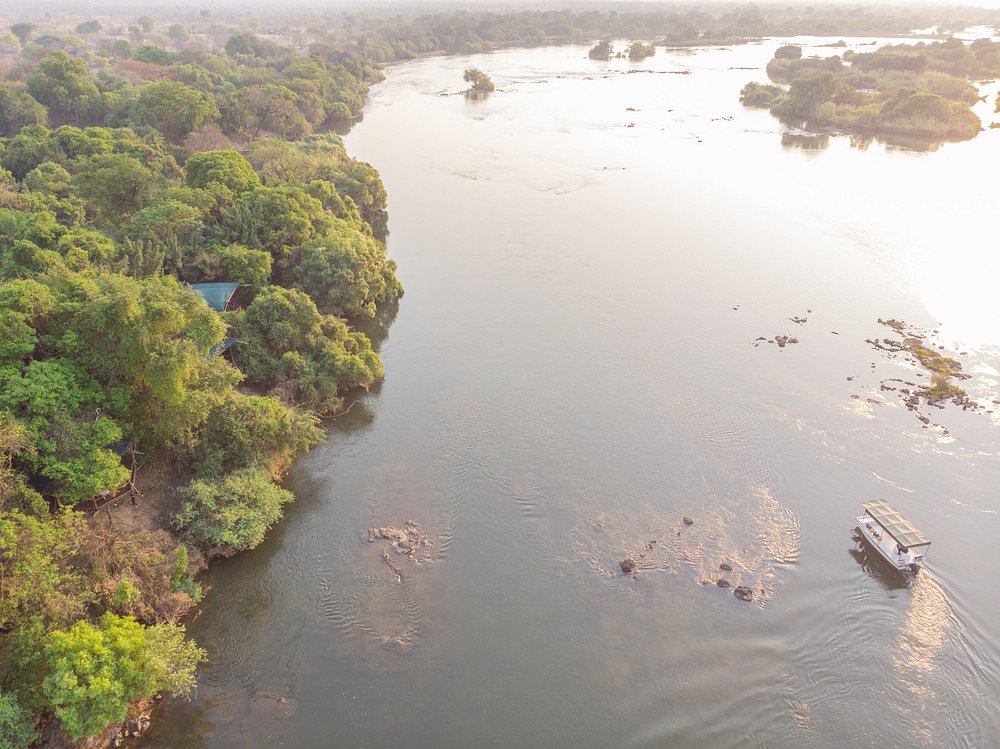Islands of Siankaba Lodge - Image 16